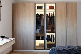 Reinventing Elegance: Yupoo Clothes for Modern Wardrobes